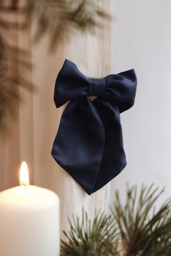SAPPHIRE BLUE BOW - obrazek 4
