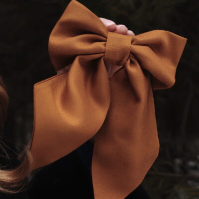 WARM GOLD BOW