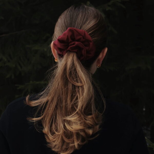 MAROON BURGUNDY CLASSIC
